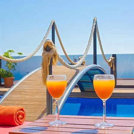 Willa Ada 4 Sleeps Isolated And Heated Pool *