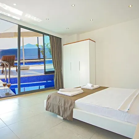 Ada 4 Sleeps Isolated And Heated Pool Willa Kaş