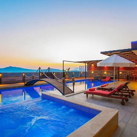 Ada 4 Sleeps Isolated And Heated Pool * Kaş