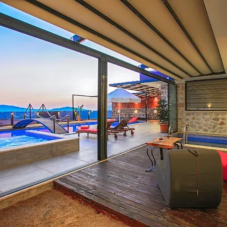 Ada 4 Sleeps Isolated And Heated Pool Kaş