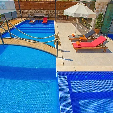 Ada 4 Sleeps Isolated And Heated Pool Willa Kaş