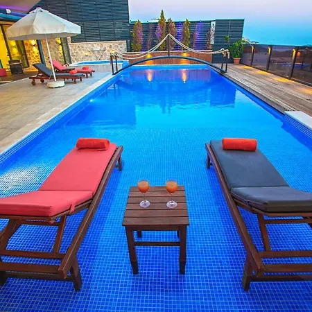Ada 4 Sleeps Isolated And Heated Pool Willa Kaş
